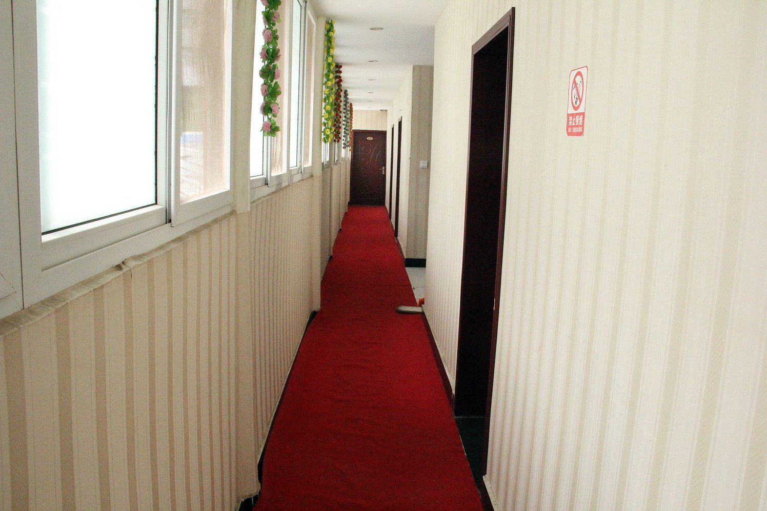 【携程攻略】开封迪信通(解放路土街段),开封迪