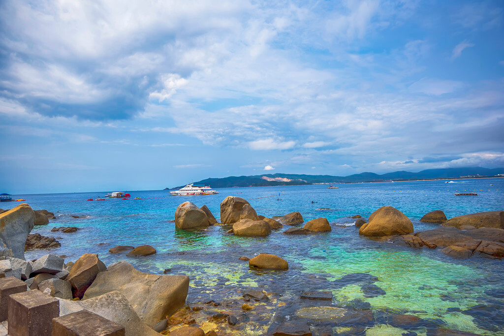 2018年4月三亞蜈支洲島遊記,2個孩子的海灘之旅