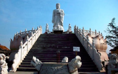 海岛金山寺景区