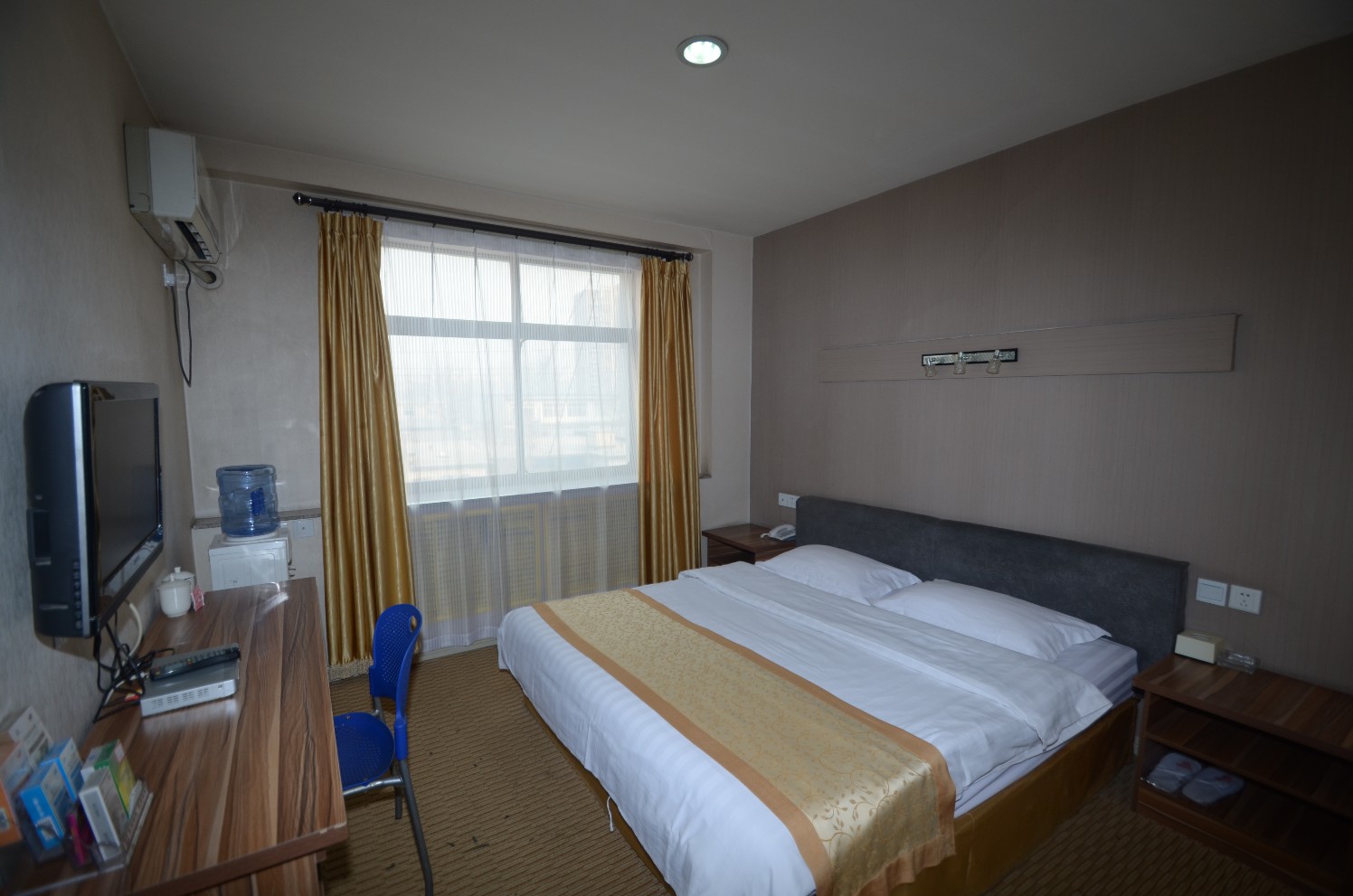 【携程攻略】定兴保北医药(益康大药房),定兴保