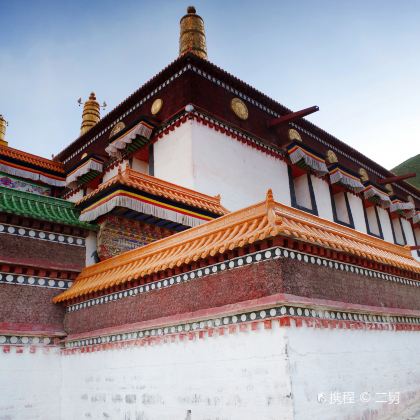 兰州拉卜楞寺+桑科草原+八坊十三巷1日游【草原与精灵互动】