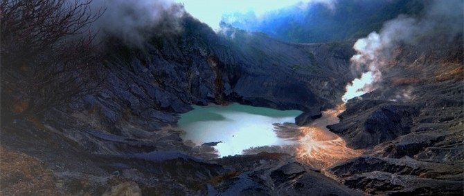 在印尼活火山口上 印尼万隆覆舟活火山自助游记 万隆市游记攻略 携程攻略