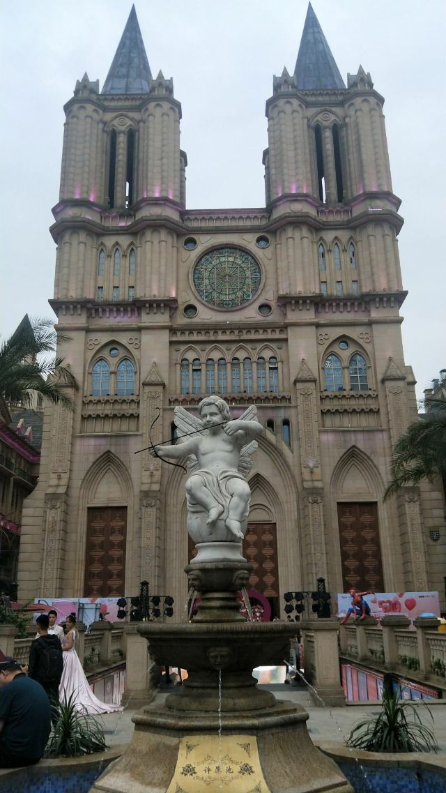 光谷多莫大教堂图片