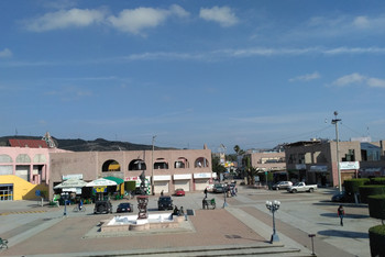 从美国免签证进入墨西哥边境蒂华纳(tijuana)两