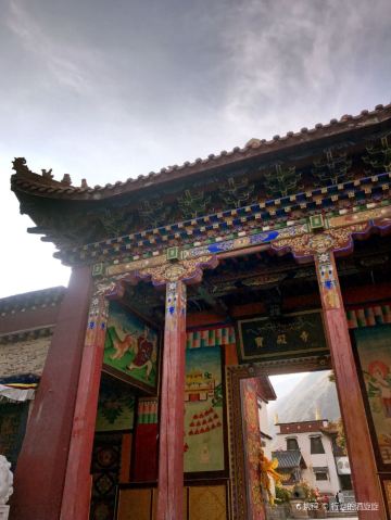 宝殿寺(喇嘛寺)