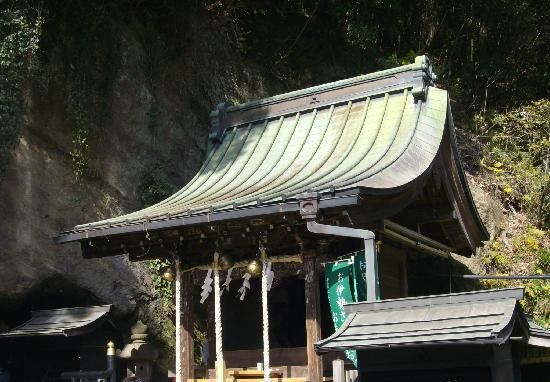钱洗弁财天宇贺福神社