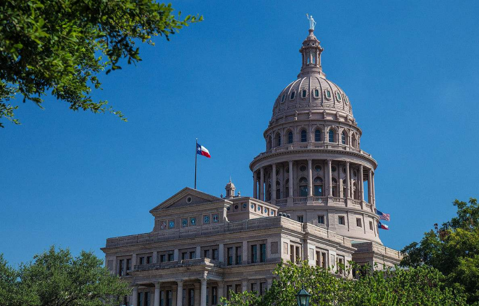 美国奥斯汀得克萨斯州议会大厦 邦原山丘包车一日游【华人司导/行程可