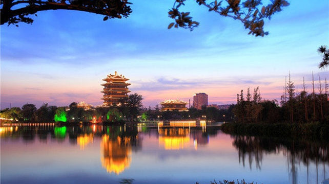 山东济南趵突泉景区大明湖景区一日游济南特色线路当地参团