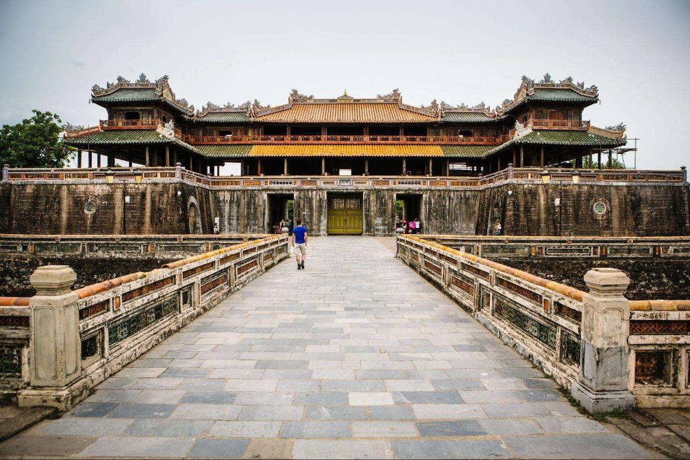 越南岘港+顺化皇城+天姥寺塔一日游【海云岭 灵姑湾 包车游一生中需看的50个地方】线路推荐【携程玩乐】