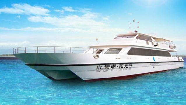 120英尺进口三层游艇出海(110英尺超大型游艇【 荷载38人】)