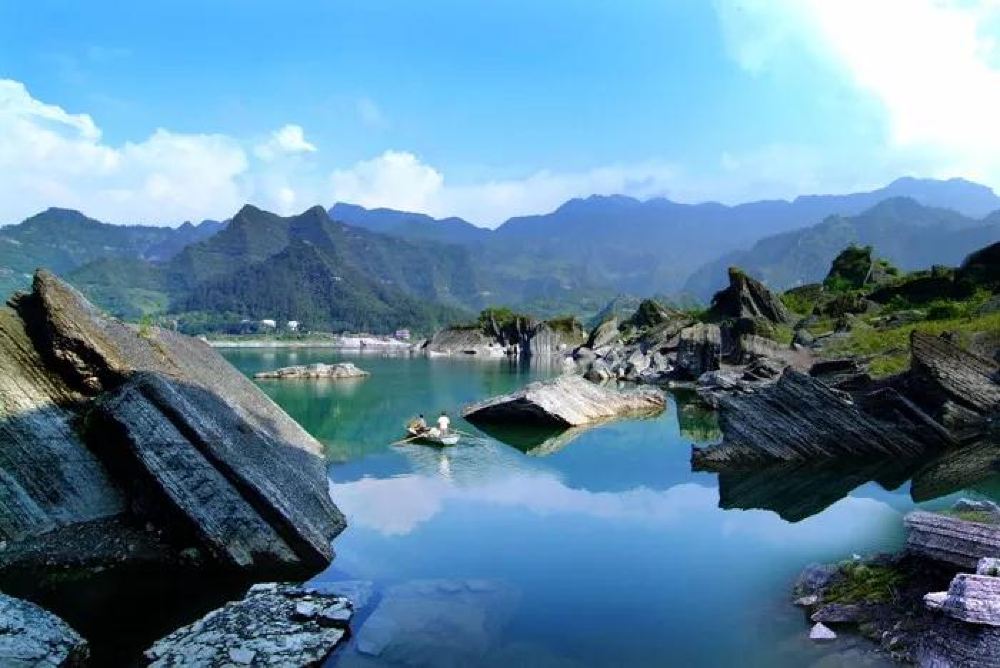 芭拉胡 小南海 蒲花暗河(景点付款)一日游【休闲纯玩】