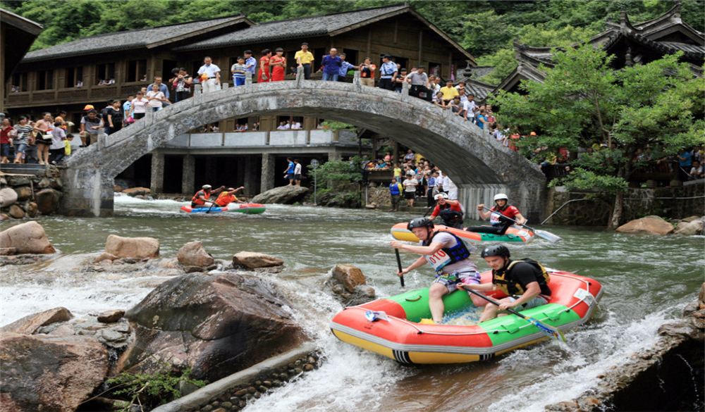 大觉山漂流一日游图片