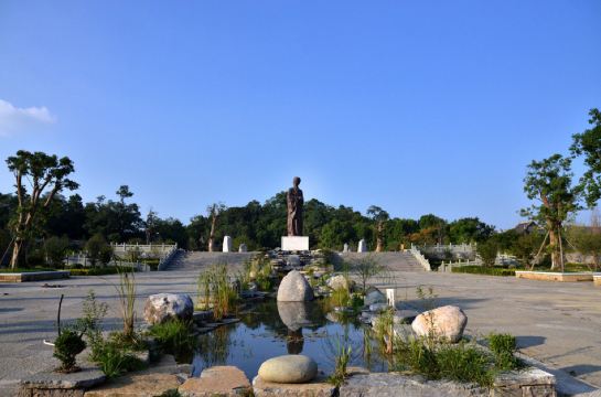 贵州雷山西江千户苗寨修文中国阳明文化园二日游纯玩团无购物