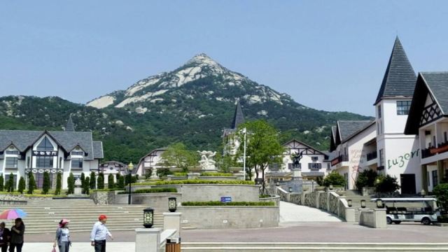 乳山一日游 多福山玻璃栈道周末发团纯玩无购 烟台跟团天赐福地 神韵多福 养生净土 线路推荐 携程玩乐 乳山一日游 多福山玻璃栈道周末发团纯玩无购 烟台跟团天赐福地 神韵多福 养生净土 线路推荐 携程玩乐