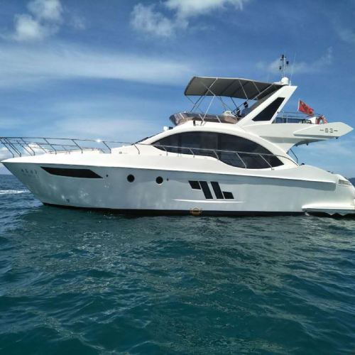 63英尺进口三层游艇出海63英尺豪华进口游艇荷载19人