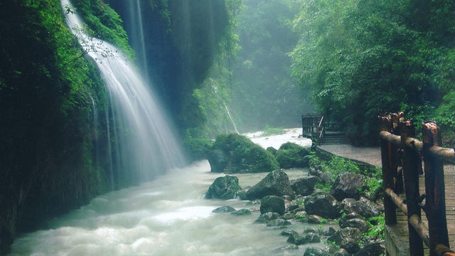 350p0n000000e5um4A593_C_640_360_Q80.jpg