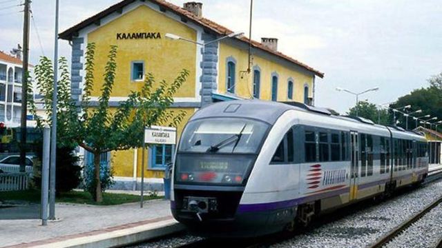 希腊 迈泰奥拉 距离天堂最近的空中之城 一日游(雅典火车往返)