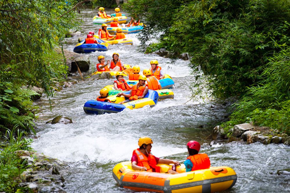 阳朔龙颈河漂流半日游【专线车 猛士漂门票 阳朔往返接送 多时段可选