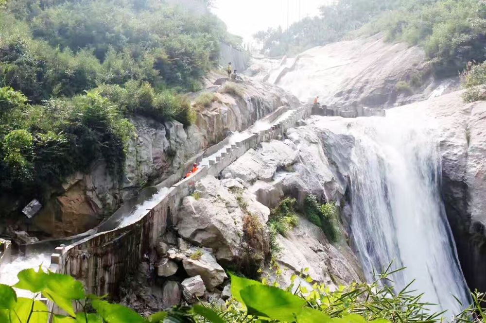 麻城天景山大峡谷漂流一日游漂流专线安心游健康码定时消毒