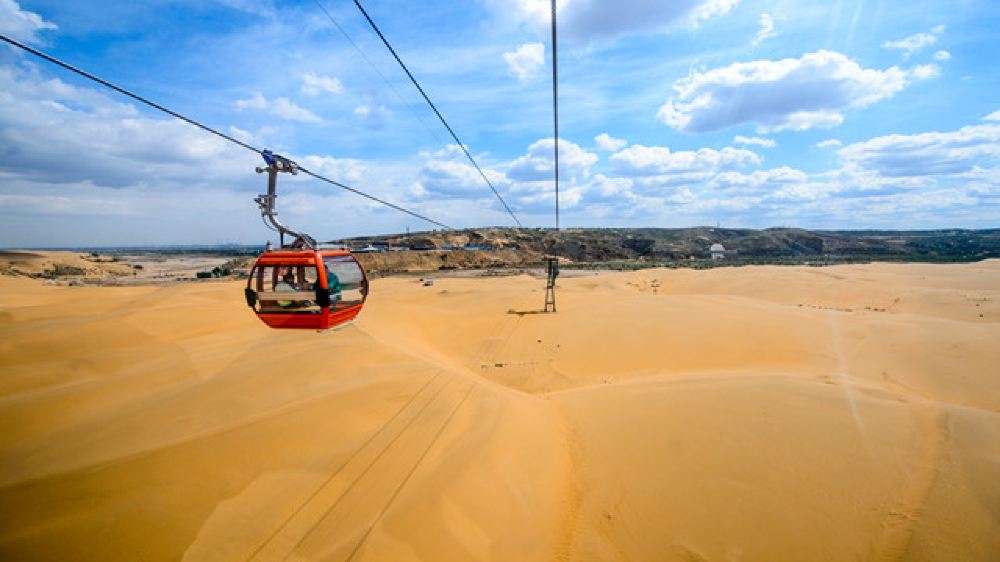中国内蒙古鄂尔多斯响沙湾一日游含往返缆车纯玩无购物