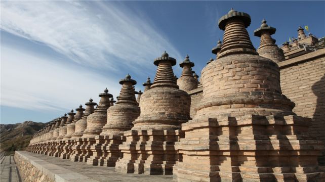 宁夏青铜峡中华黄河楼青铜峡108塔青铜峡黄河大峡谷中华黄河坛一日游