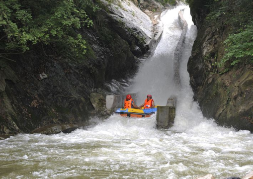 罗田一日游进士河漂流双汽往返绝妙大别山漂流