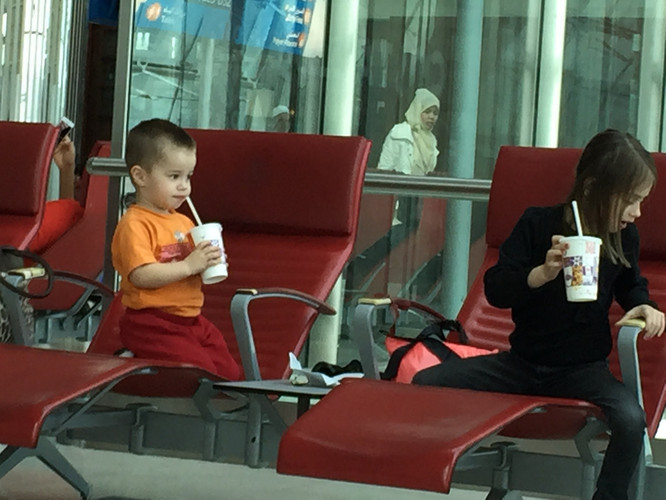 【阿联酋】迪拜机场转机实用心得(免税购物+免