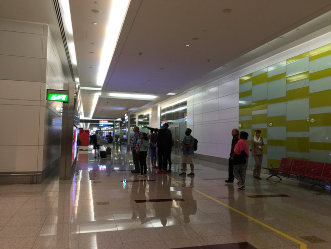 【阿联酋】迪拜机场转机实用心得(免税购物+免