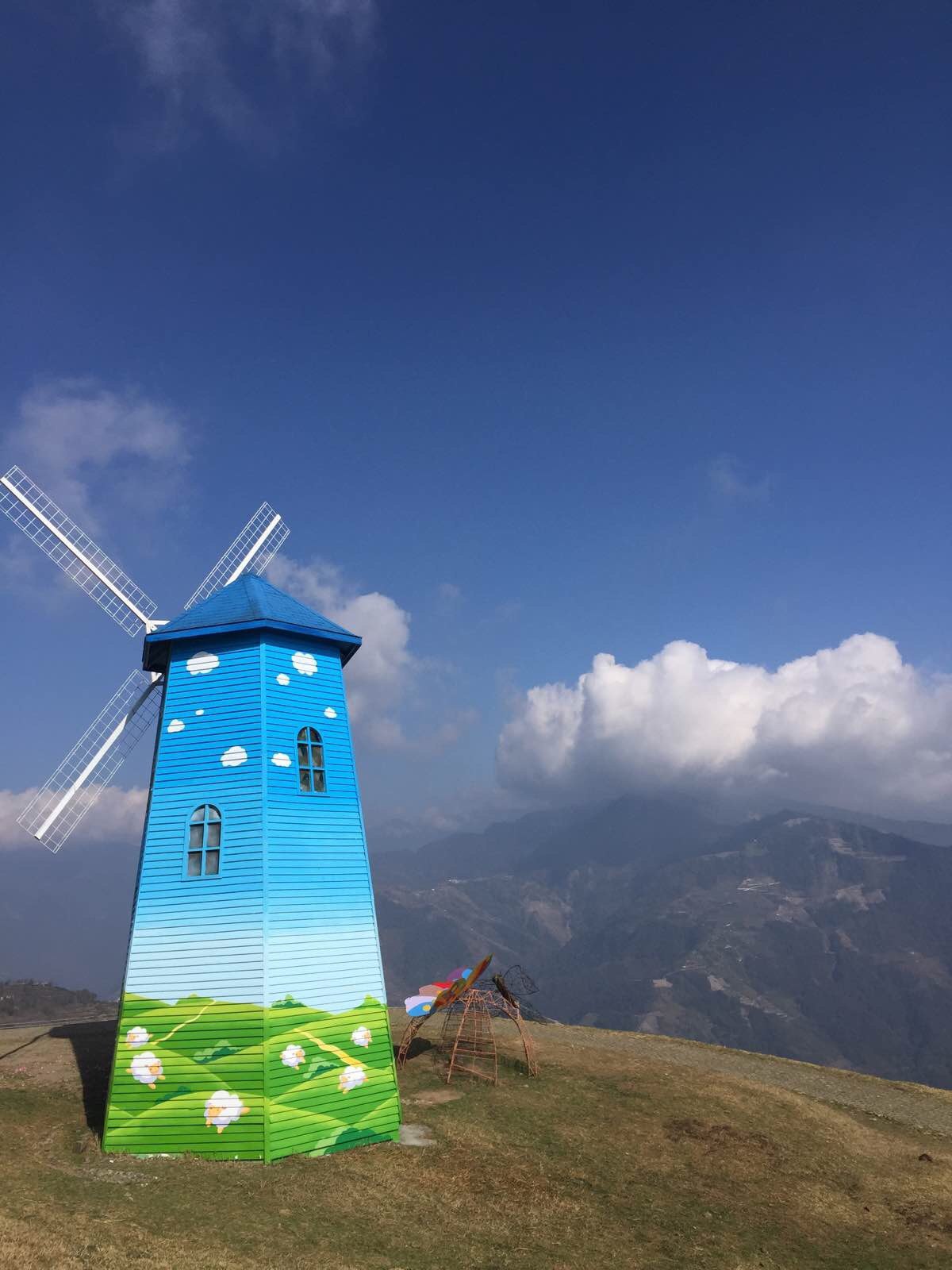 青青农场的风车 清境青青草原