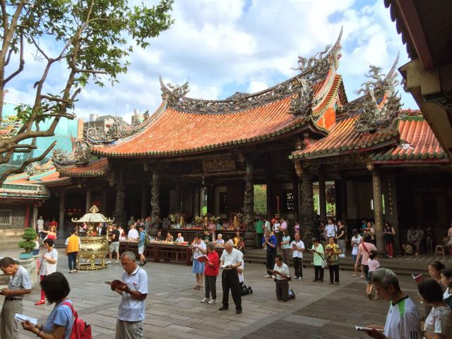 艋舺龍山寺