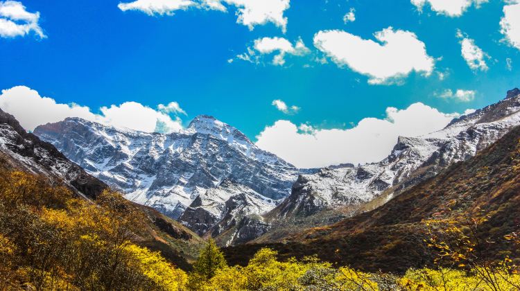 色彩斑斓!九寨黄龙休闲3日游