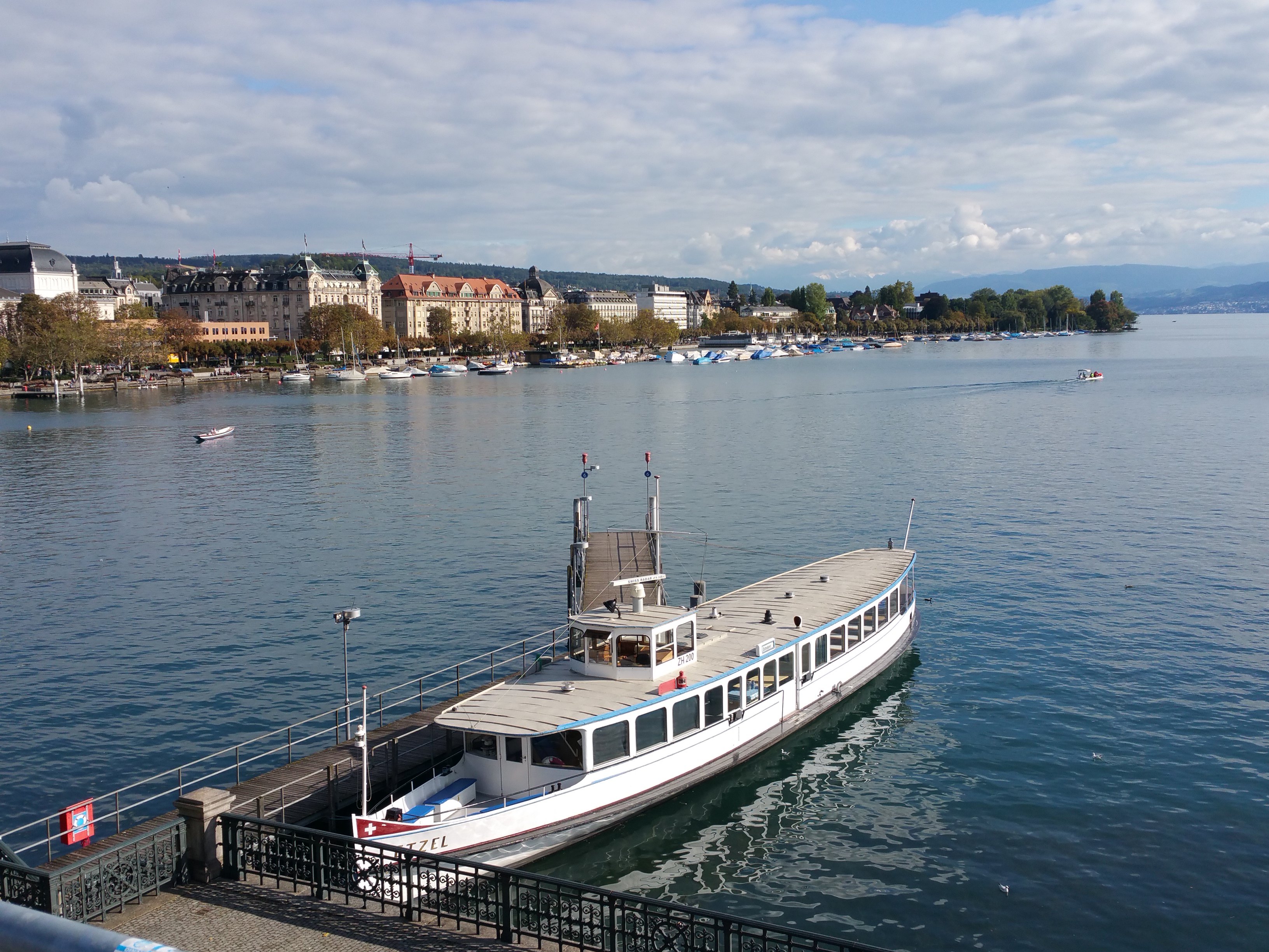 蘇黎世 瑞士最美的城市——luzern盧塞恩(琉森),在德語中是光