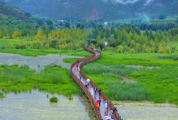 丽江泸沽湖包车一日游【丽江往返+360度环湖】【专职司机服务，免费讲解泸沽湖文化和景点讲解。】