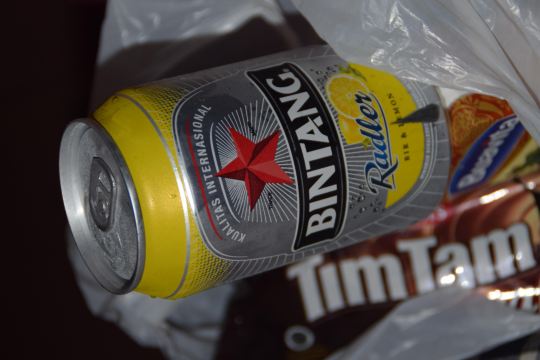                   印尼啤酒,柠檬