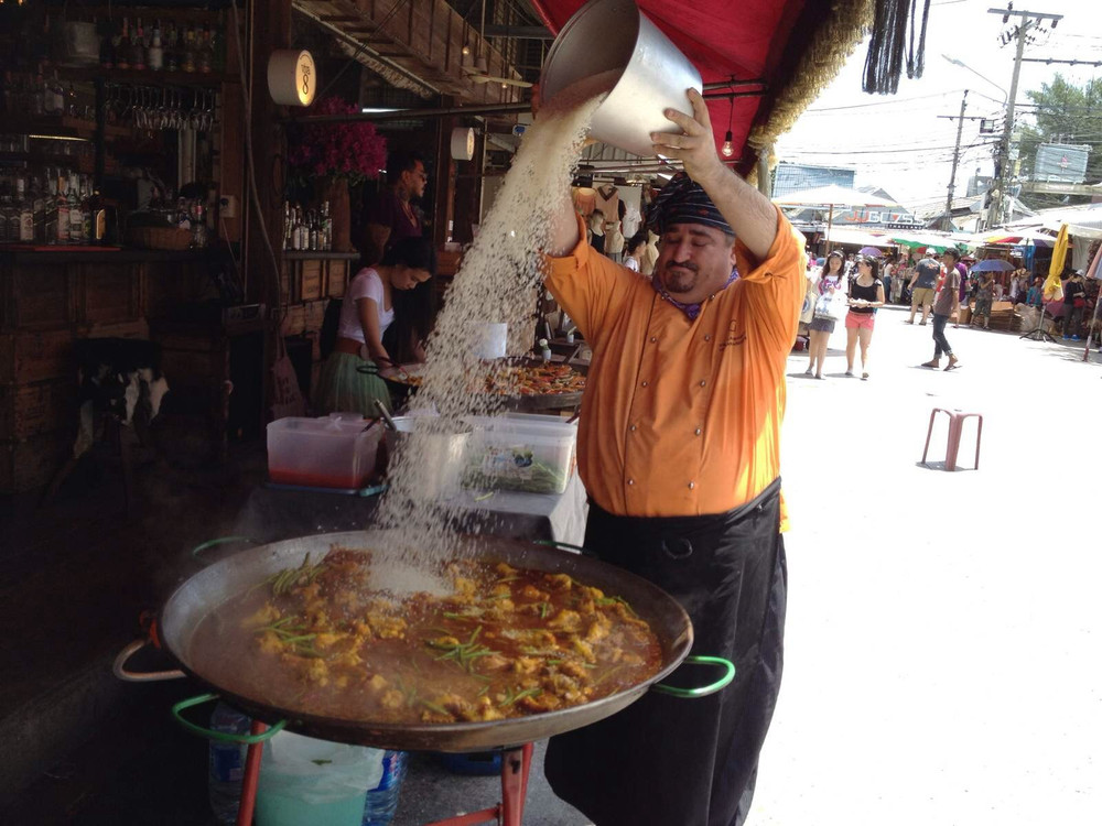 chatuchak—土耳其胖厨师的表演乐趣