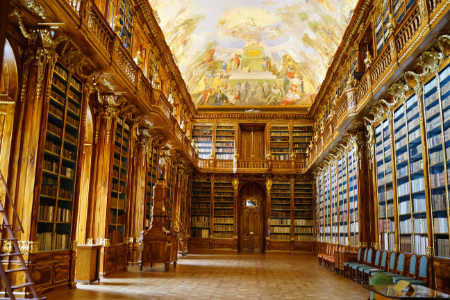 暗夜游,抱影归,东欧多少梦,尽在琴瑟和鸣中.