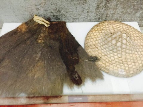 红军长征的蓑衣 黎黄陂路街头博物馆