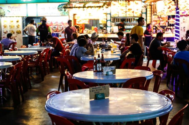 槟城州旅游人气美食 红园夜市 类似中国的美食大排档 新关仔角 当地特色的夜市 携程攻略