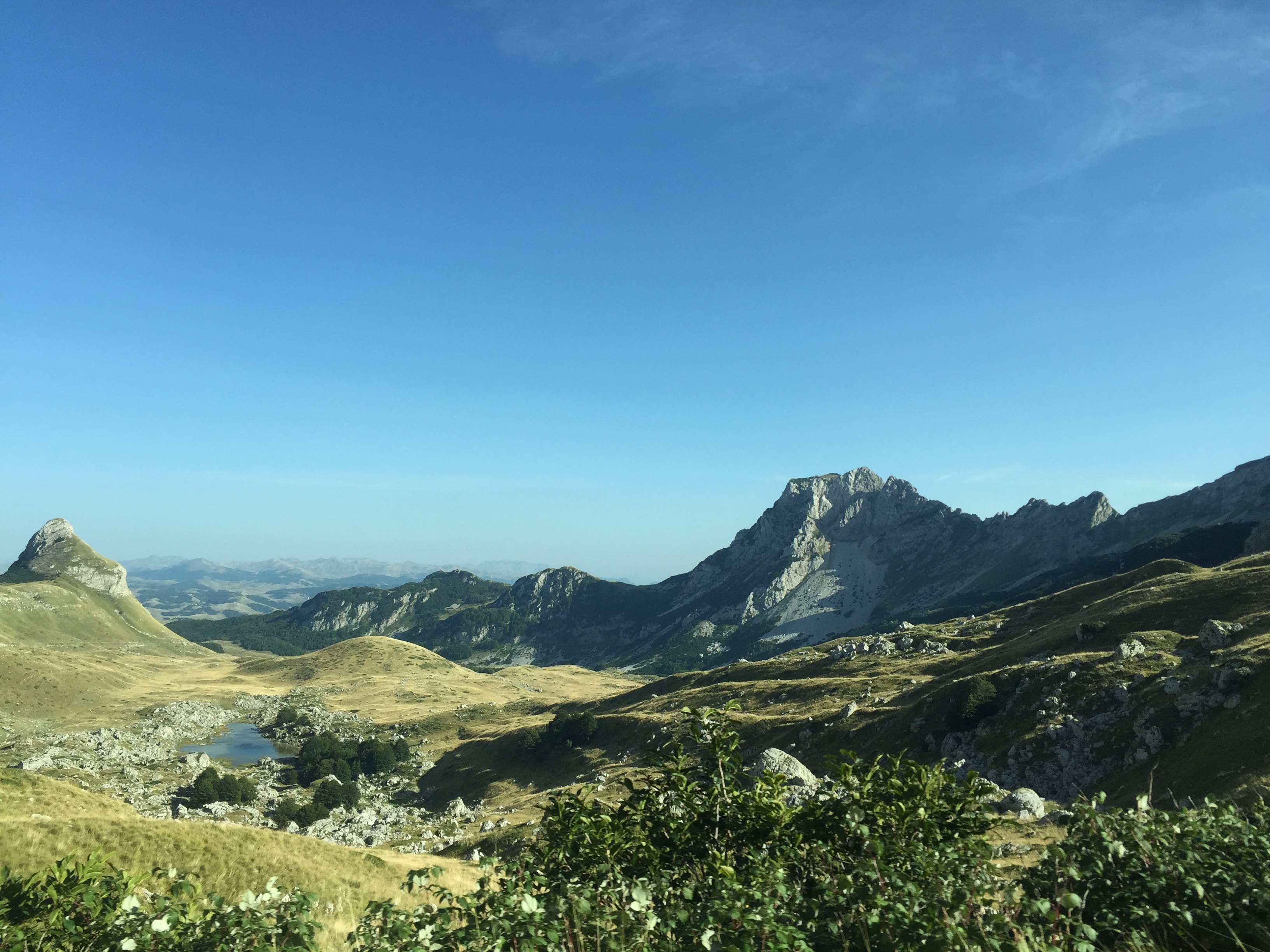 大自然的神來之筆. 山川壯美 天高地遠,粗獷豪邁.