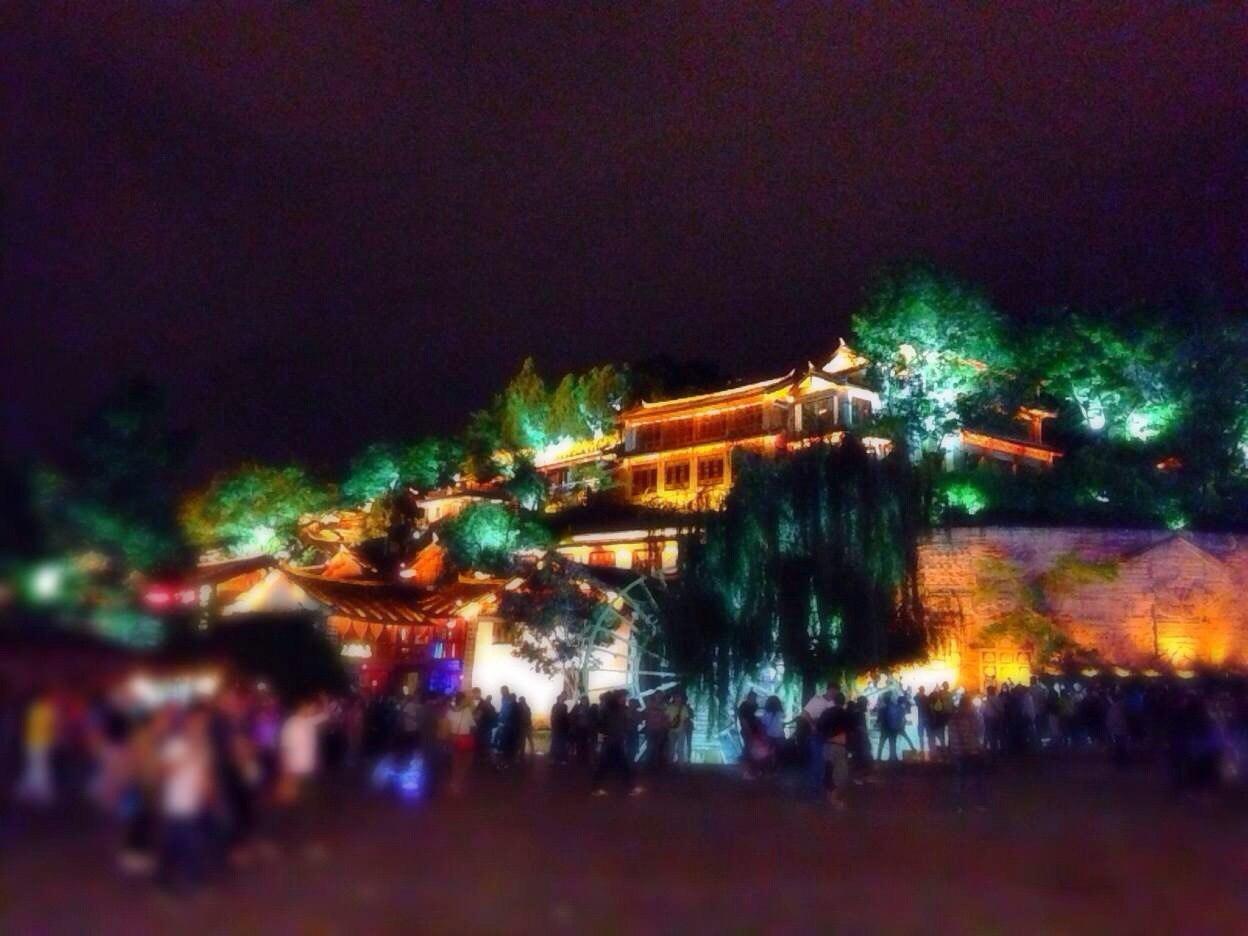 夜游古城的夜景美说说,南宁太平古城夜景,凤凰古城夜景配一句话(第12页)_大山谷图库