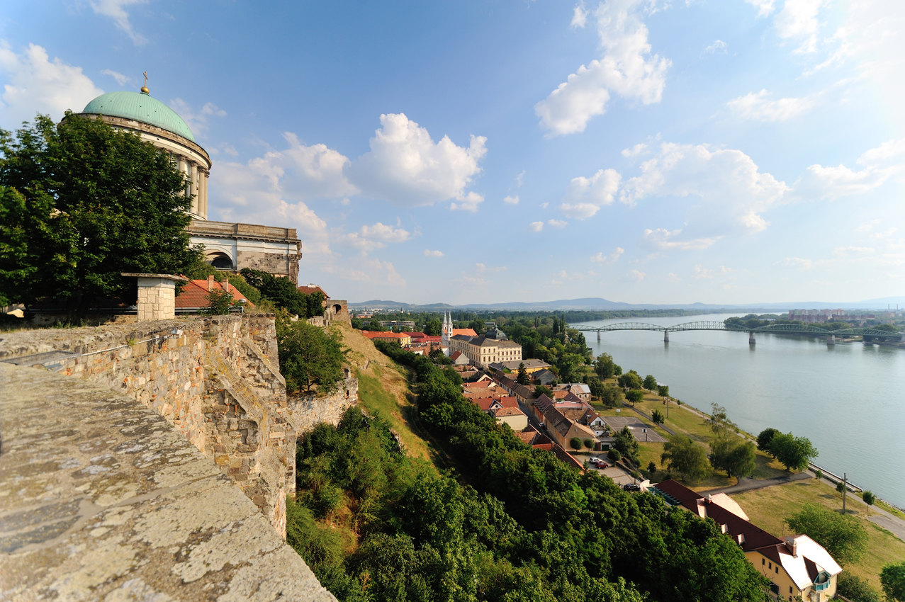 埃斯泰爾戈姆(esztergom)