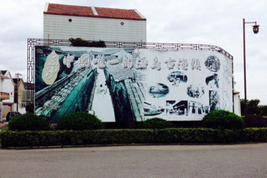 石头不动猜成语_人搬石头抱不动图片(3)