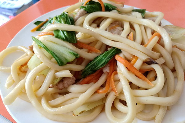 尤溪大条面,据说是日本乌冬面的前身,面条很长,筷子粗细,口感比一般的