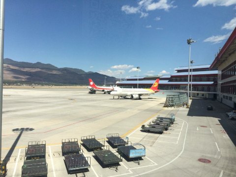 丽江机场 丽江古城