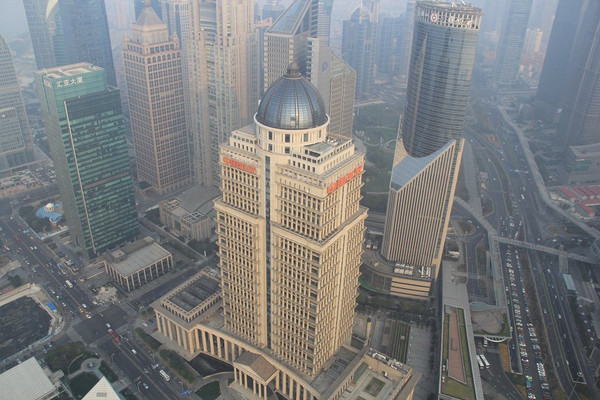 27f074cb3bf04763baaf84f61b55594b_R_600_10000_Q90.jpg