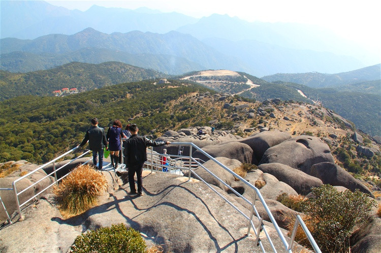 奇石怪岩石牛山 八闽观日第一峰-2014年春节自驾闽中南游记(七)