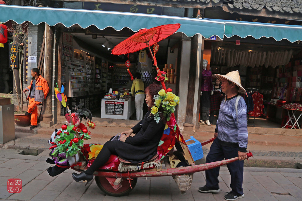 這一次遇上了雞公車,還是蠻有特色的.