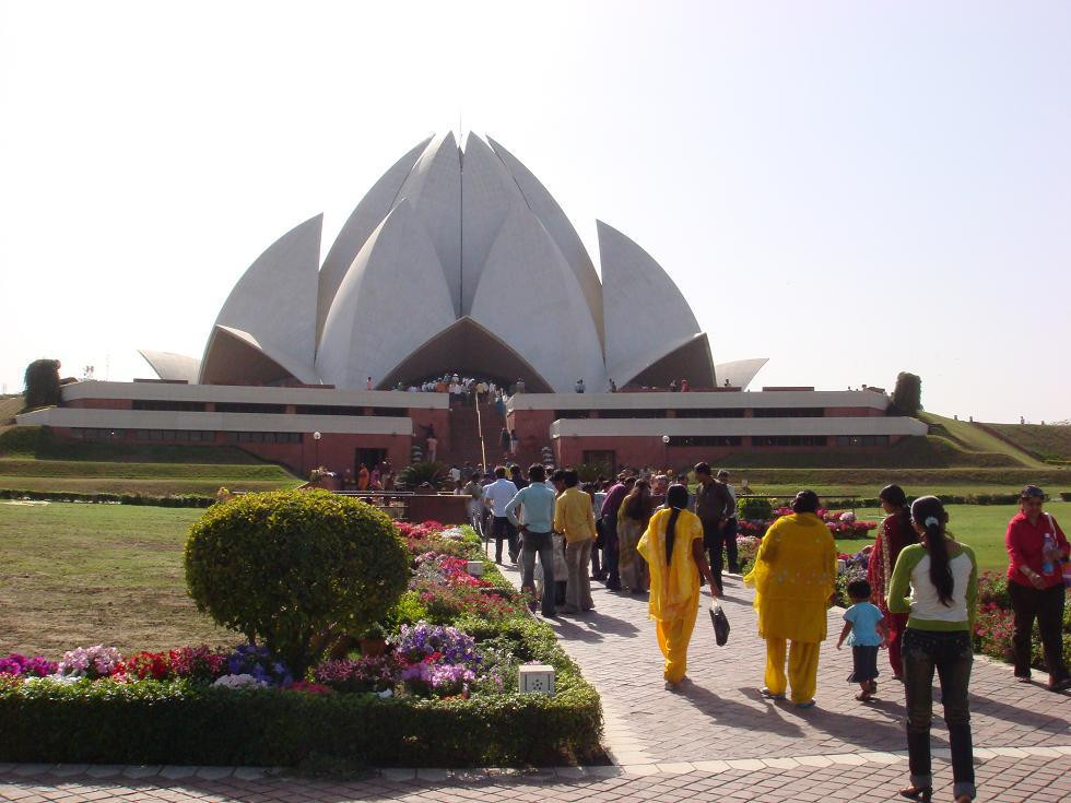 印度新德里的莲花庙(lotus bahai temple)