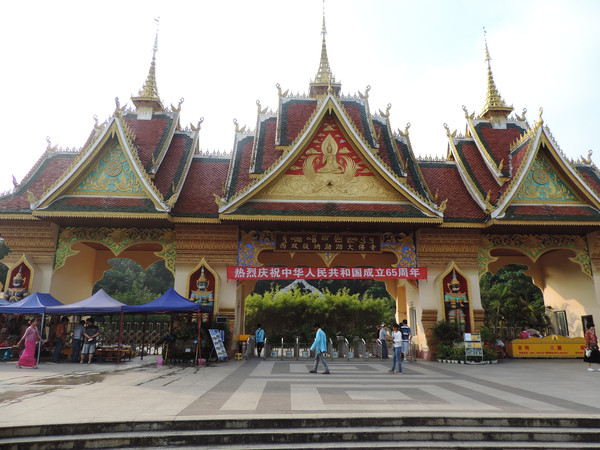 多少岁不可以去寺庙 aee8aec4e9194fa7bfbb47efe0c27617_R_600_10000_Q90.jpg