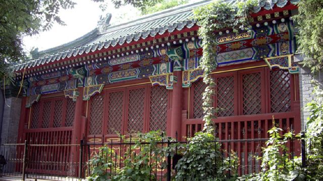 僧格林沁祠 4分 (7条点评) 2 僧格林沁祠堂,又称显忠祠.坐北朝南.